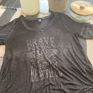 Torrid Burnout Tee Size 00 (10) EUC